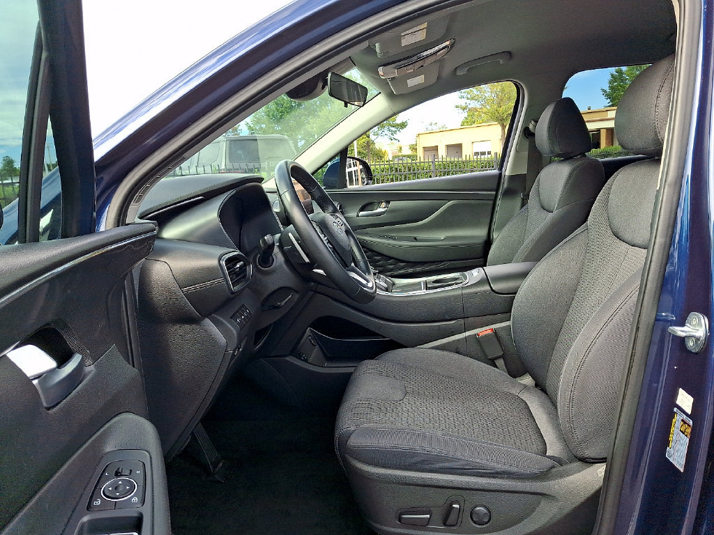 Used 2023 Hyundai Santa Fe SEL w/ Cargo Package FWD image 13