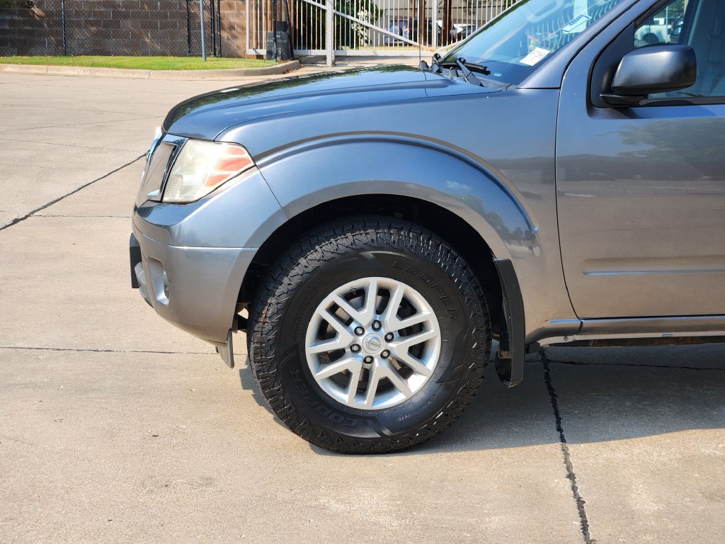 Used 2019 Nissan Frontier SV AWD/4WD image 8