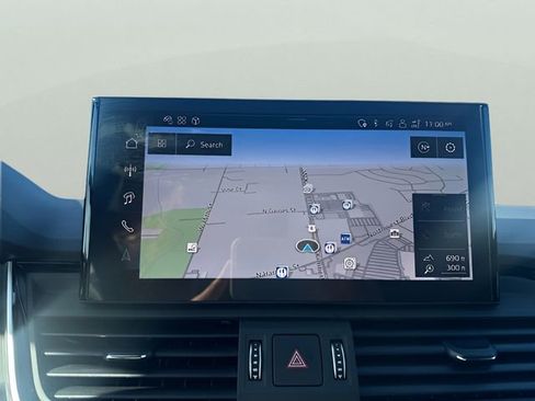 Used 2024 Audi Q5 2.0T Prestige image 19