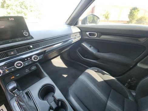 Used 2022 Honda Civic Sport image 24