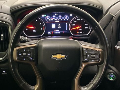 Used 2021 Chevrolet Silverado 2500 High Country image 22