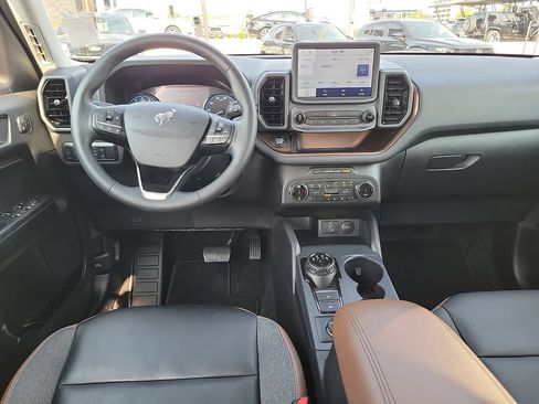 Used 2024 Ford Bronco Sport Outer Banks AWD/4WD image 11