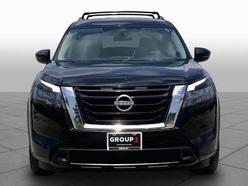 Used 2023 Nissan Pathfinder SV FWD image 4