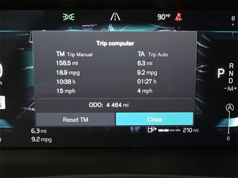 Used 2024 Volvo V60 B5 Cross Country Ultimate image 28