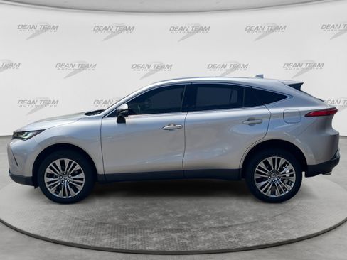Used 2021 Toyota Venza Limited w/ Advanced Technology Package AWD/4WD image 4