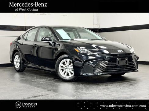 Used 2026 Toyota Camry LE FWD image 1