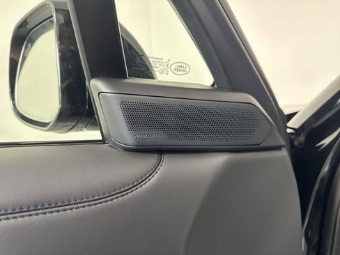 New 2025 Land Rover Range Rover SE image 23