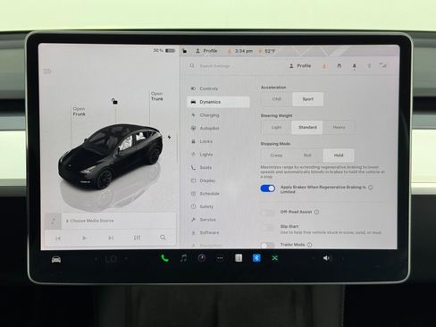 Used 2023 Tesla Model Y Long Range image 23