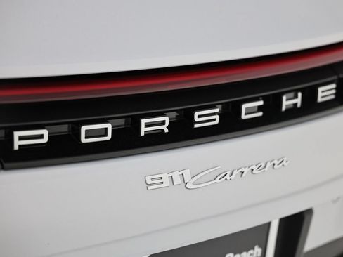 Used 2026 Porsche 911 Carrera RWD image 15