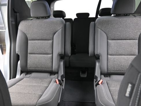 Certified 2025 Chevrolet Traverse LT image 22