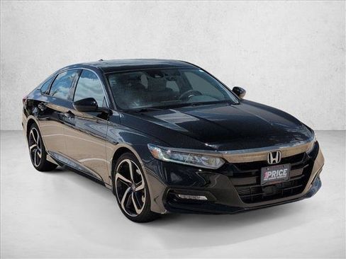Used 2019 Honda Accord Sport image 3