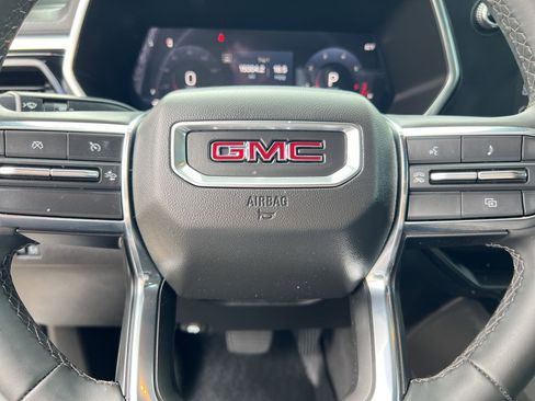 Certified 2024 GMC Canyon Elevation image 23