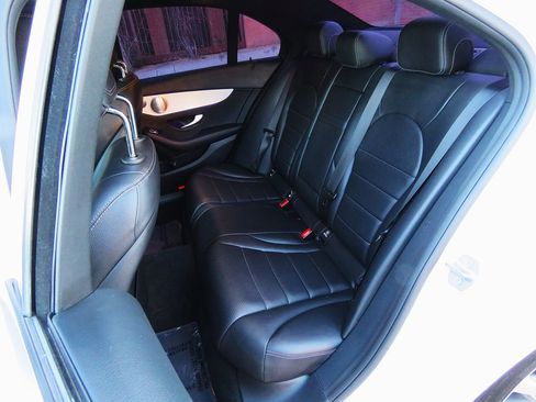 Used 2021 Mercedes-Benz C 300 Sedan image 19