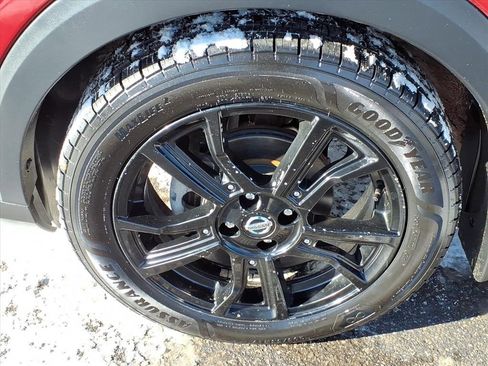 Used 2020 Nissan Kicks SV image 9