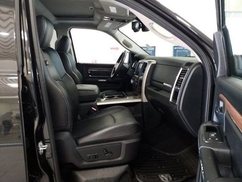 Used 2015 RAM 1500 Laramie w/ Convenience Group AWD/4WD image 15