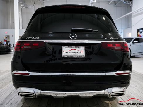 Used 2024 Mercedes-Benz Maybach GLS 600 4MATIC image 20