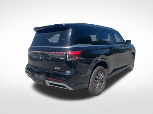 Used 2025 INFINITI QX80 Pure image 3