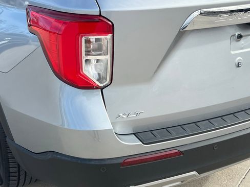 Used 2023 Ford Explorer XLT w/ Equipment Group 202A image 13