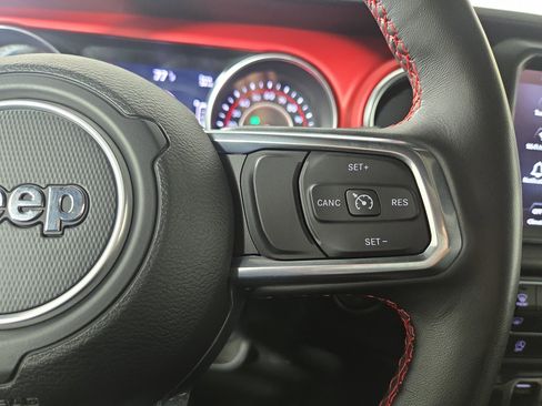 Used 2022 Jeep Wrangler Unlimited Rubicon w/ LED Lighting Group image 16