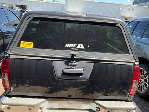 Used 2019 Nissan Frontier SV w/ Value Truck Package RWD image 5