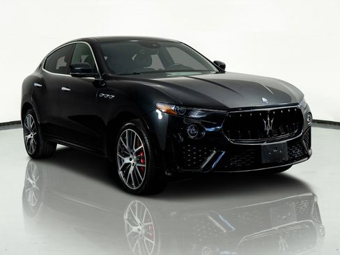 Used 2022 Maserati Levante Modena image 46