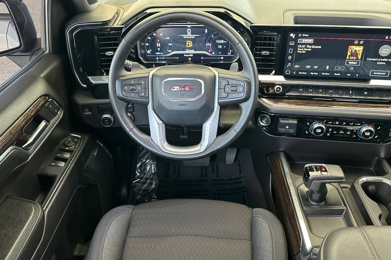 Used 2023 GMC Sierra 1500 Elevation w/ Preferred Package RWD image 16