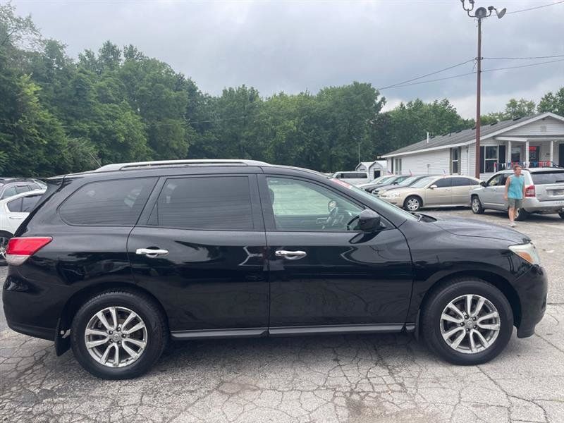 Used 2015 Nissan Pathfinder 4WD image 4