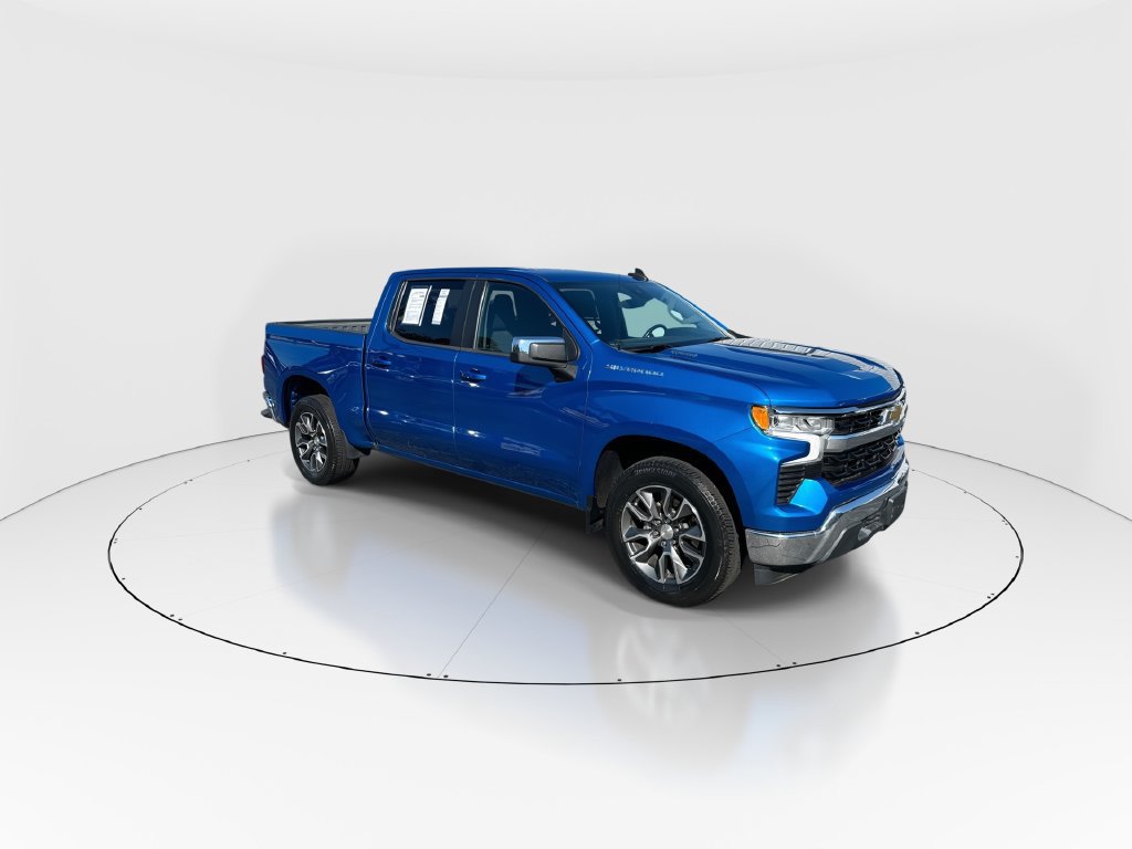Used 2022 Chevrolet Silverado 1500 LT RWD image 2