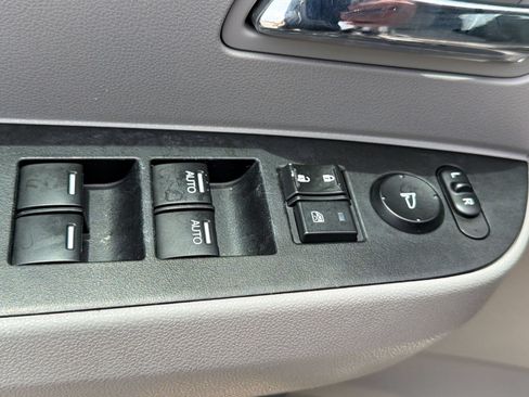 Used 2014 Honda Odyssey EX-L image 14