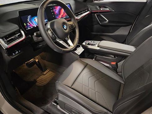 Used 2026 BMW X1 xDrive28i w/ Convenience Package image 9