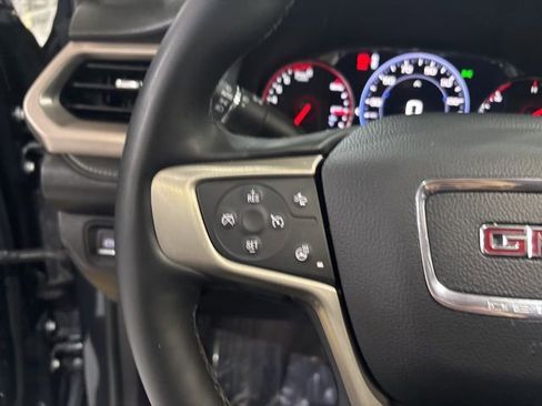 Used 2023 GMC Acadia Denali w/ Denali Ultimate Package image 18