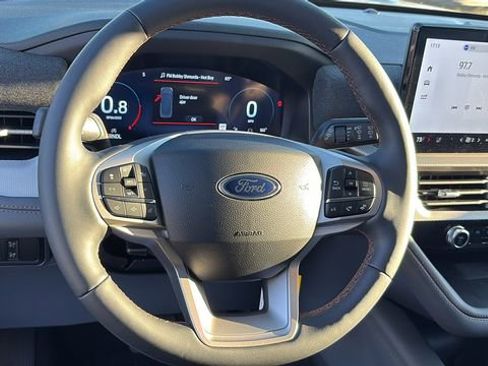 New 2026 Ford Explorer Active w/ Active Comfort Package image 20
