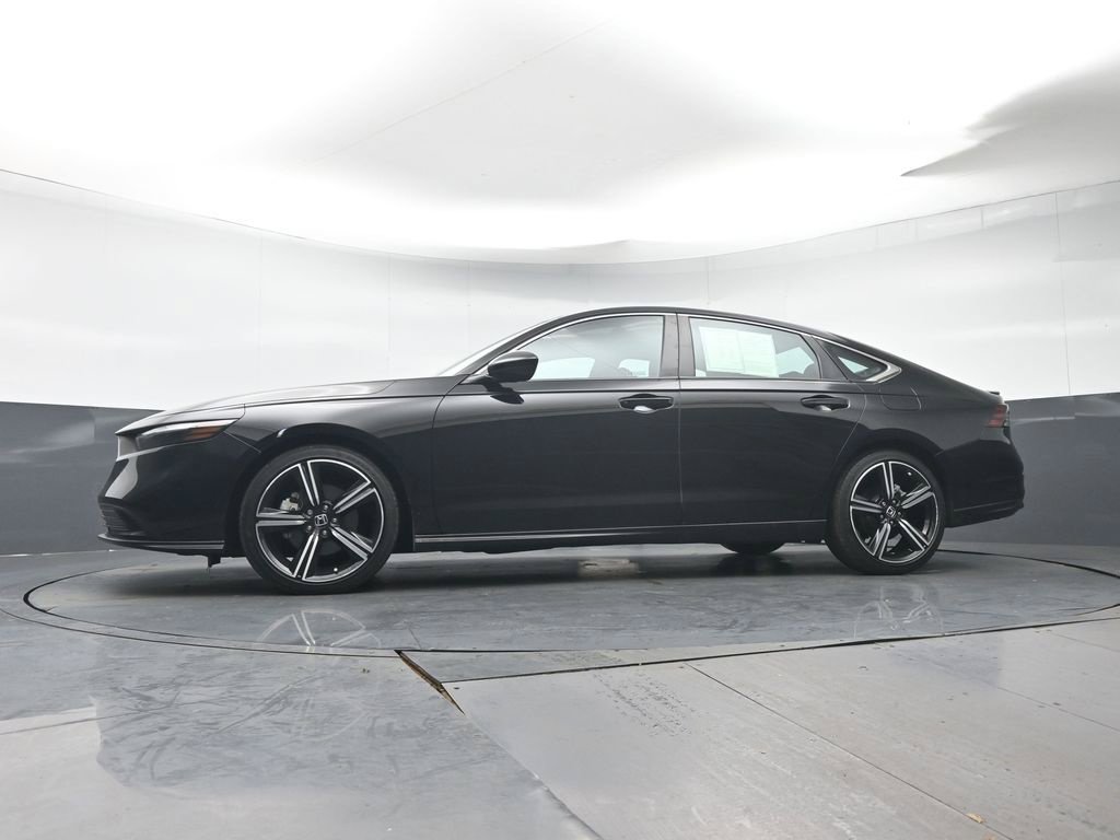 Certified 2024 Honda Accord Sport image 27