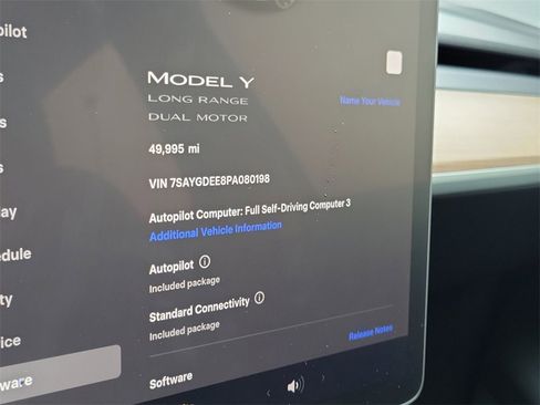 Used 2023 Tesla Model Y Long Range image 12