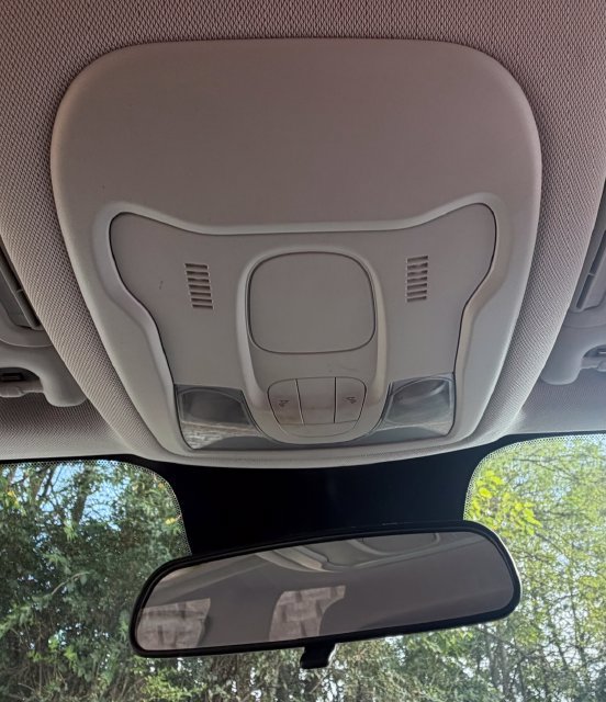 Used 2020 Jeep Renegade Sport FWD image 22