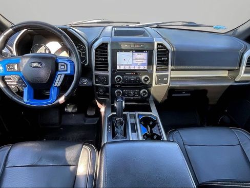Used 2017 Ford F150 Lariat w/ Equipment Group 502A Luxury AWD/4WD image 7