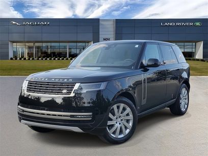 New 2025 Land Rover Range Rover SE