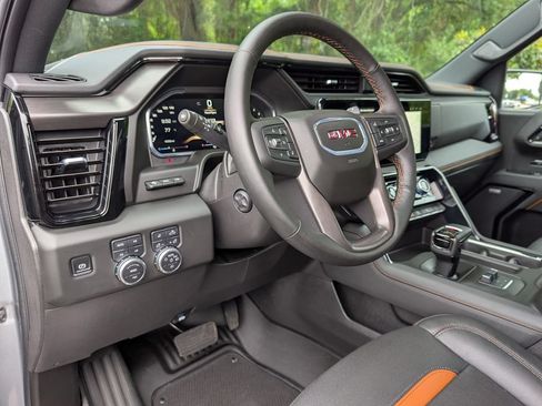 Used 2026 GMC Sierra 1500 AT4 w/ AT4 Premium Package AWD/4WD image 33