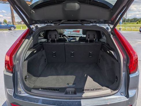 Used 2021 Cadillac XT4 Premium Luxury AWD/4WD image 21
