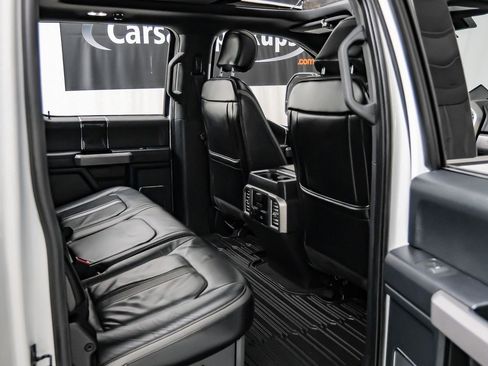 Used 2021 Ford F450 Platinum w/ FX4 Off-Road Package image 39