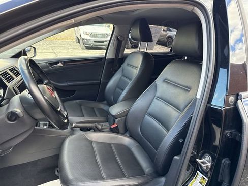 Used 2016 Volkswagen Jetta SEL image 14