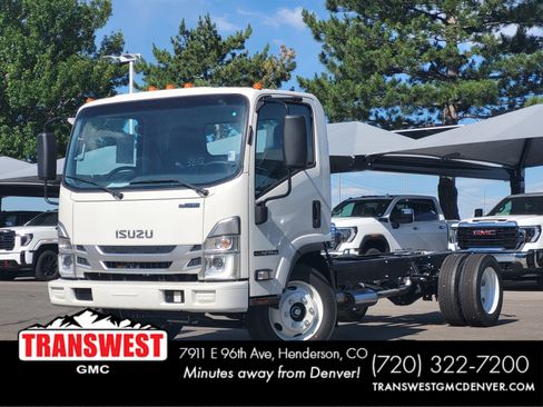 New 2026 Isuzu NPR RWD image 1