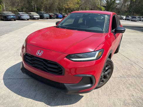 Used 2023 Honda HR-V Sport image 1
