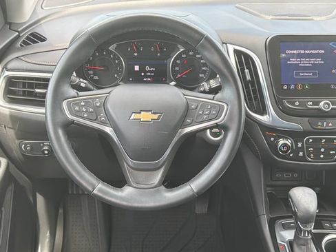 Used 2023 Chevrolet Equinox Premier AWD/4WD image 23