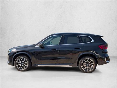 Used 2025 BMW X1 xDrive28i w/ Convenience Package AWD/4WD image 9