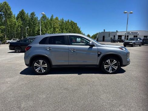 Used 2024 Mitsubishi Outlander Sport AWD image 3