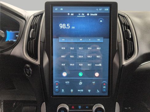 Used 2024 Ford Edge SEL w/ Sport Appearance Package AWD/4WD image 7