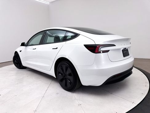 Used 2025 Tesla Model 3 Long Range RWD image 2