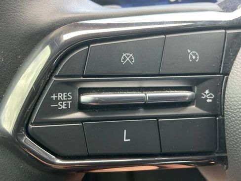 Used 2025 Chevrolet Equinox RS w/ Safety and Technology Package AWD/4WD image 15
