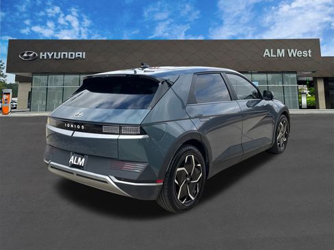 Used 2022 Hyundai Ioniq 5 SE w/ Cargo Package image 5